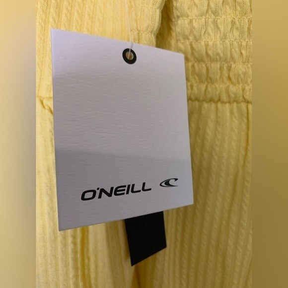 NWT ONEILL THEA KNIT ROMPER IN YELLOW . SIZE LARGE - Picture 14 of 16